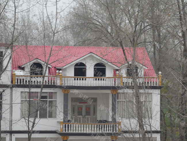 農村自建別墅合成樹(shù)脂瓦屋面案例